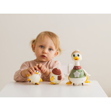 Dumel DD30840 – pīle Monika ar pīlēniem