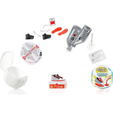 MGA 546955-EUC MGAs Miniverse Make it Mini Sneakers