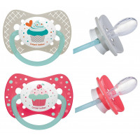 CANPOL BABIES Cupcake Simetriskas formas silikona māneklis 18m+ 23/284