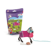 SCHLEICH HORSE CLUB Spēlēšanās ar kumeļu